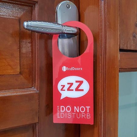 Reddoorz Syariah Near Solo Paragon Mall 2 Bonorejo Eksteriør billede