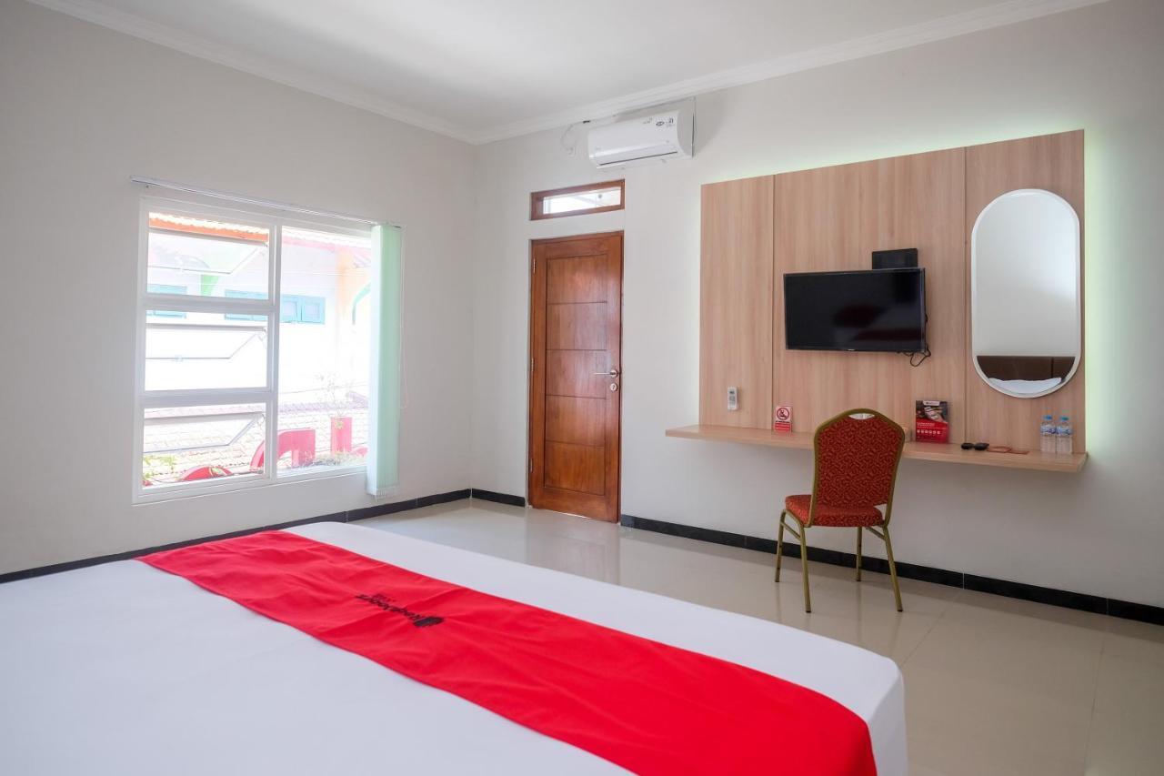 Reddoorz Syariah Near Solo Paragon Mall 2 Bonorejo Eksteriør billede